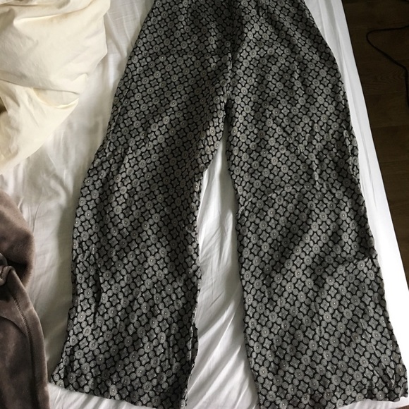 💙2 for $50💙NEW Zara silky wide leg trousers - Picture 5 of 6